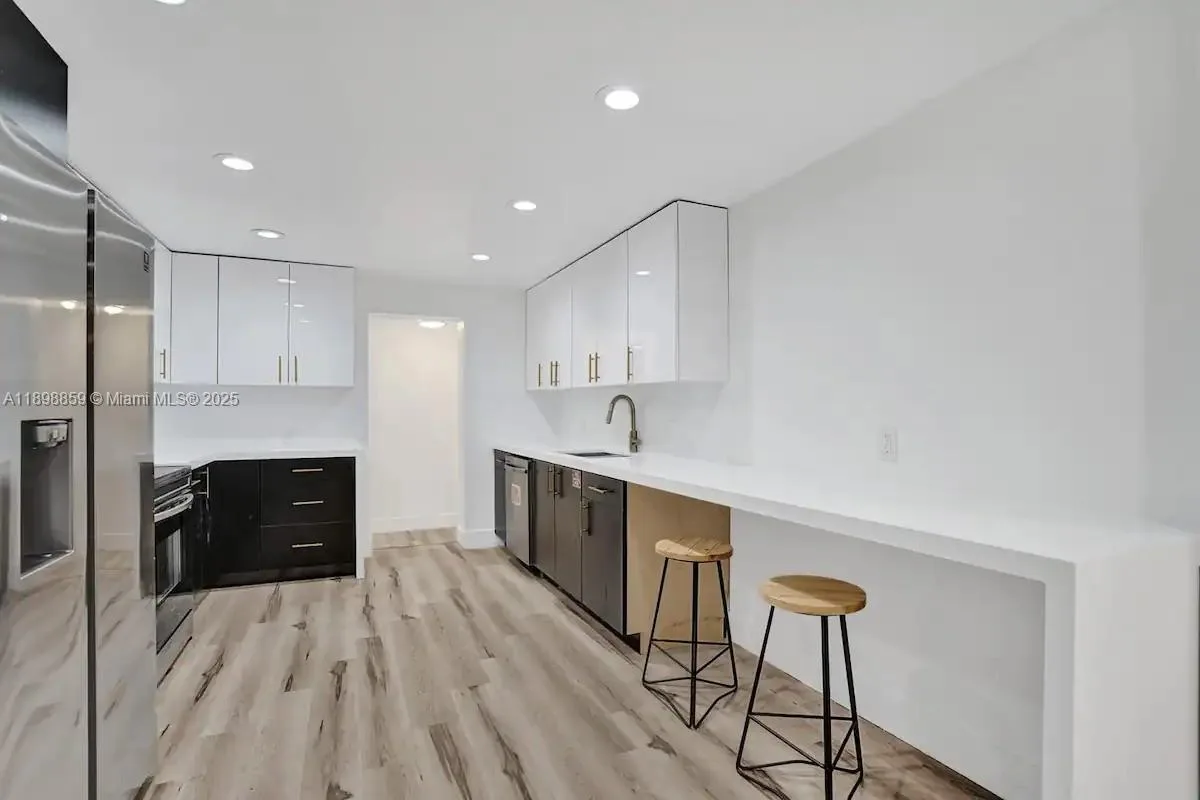 2100 SW 28th Way, Fort Lauderdale, FL 33312 photo 13