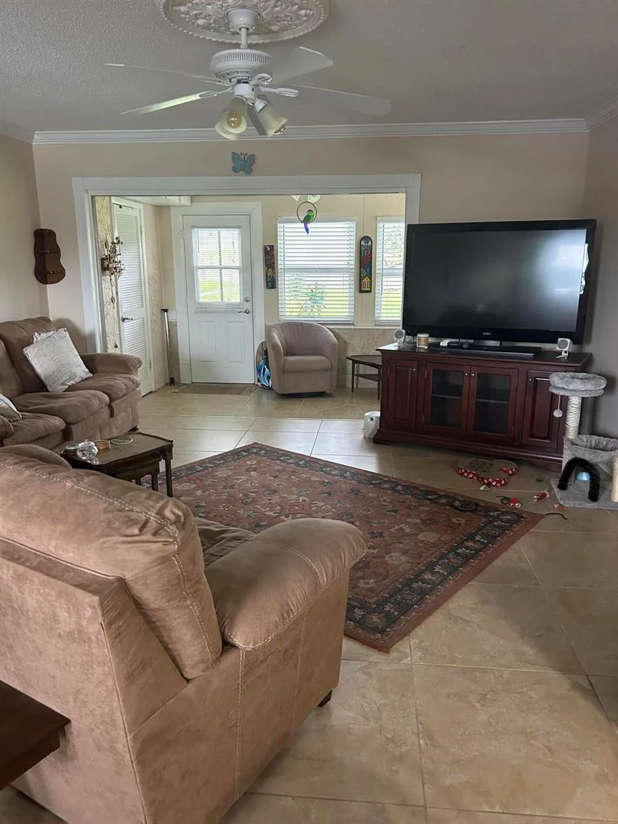 770 Lori Drive # 245, Palm Springs, FL 33461