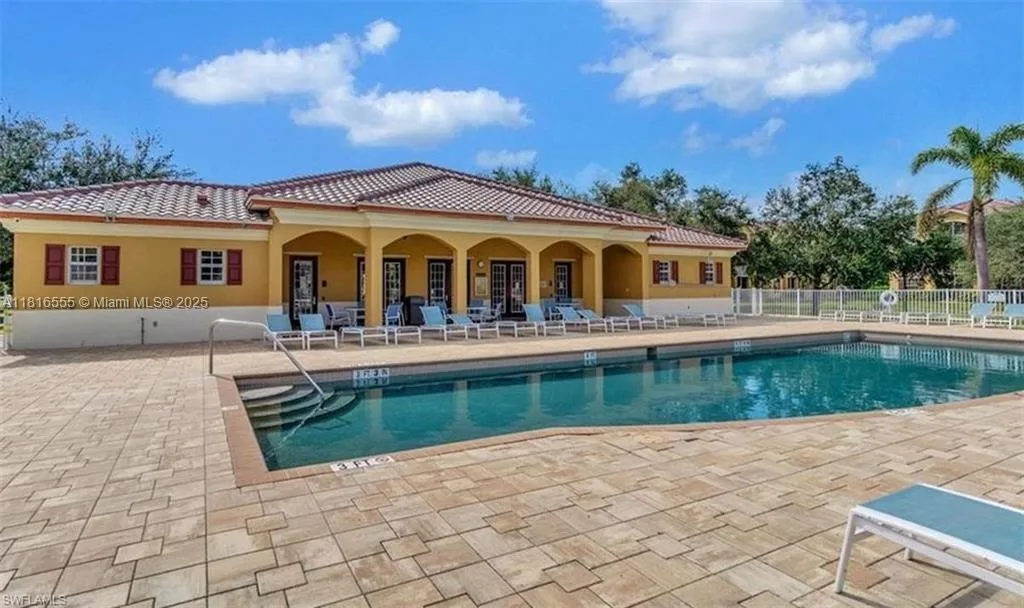 4105 Residence dr # 721, Fort Myers, FL 33901 photo 10