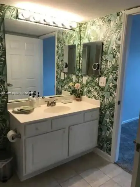 4105 Residence dr # 721, Fort Myers, FL 33901 photo 4