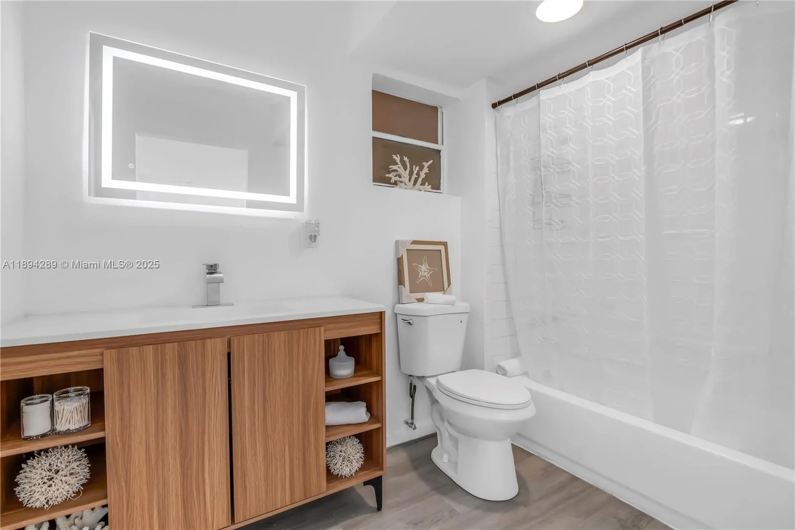 16400 NE 17th Ave # 601, North Miami Beach, FL 33162 photo 13
