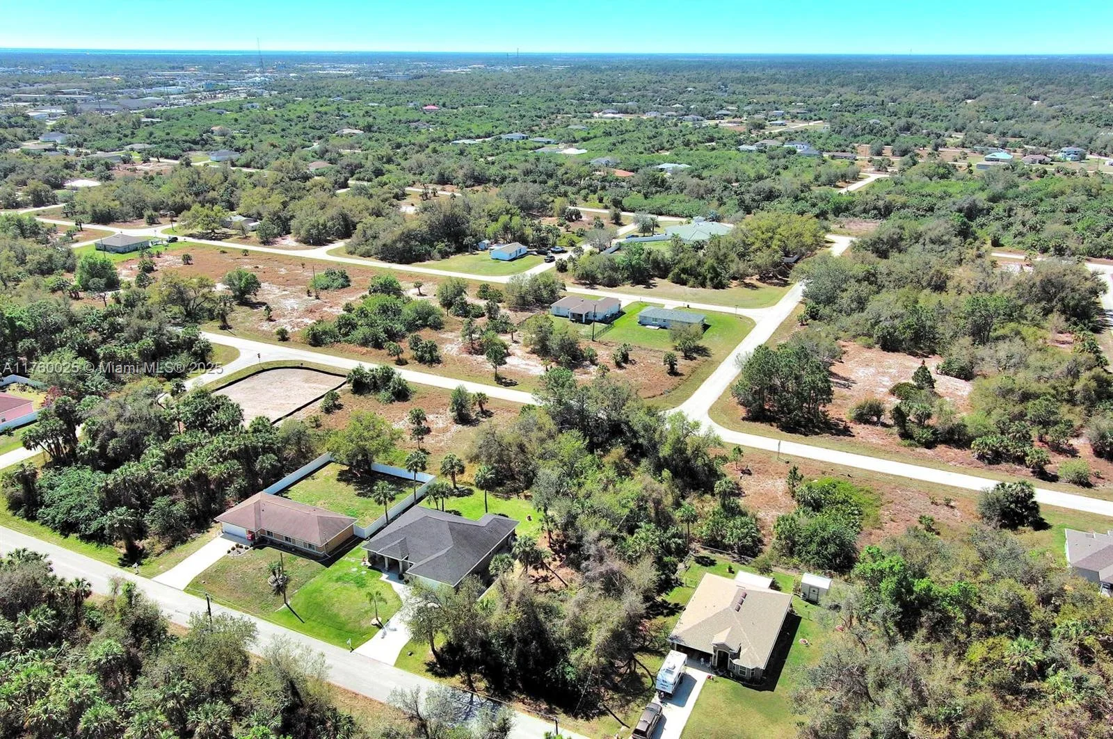 205 Ferdon Cir, Port Charlotte, FL 33954 photo 10