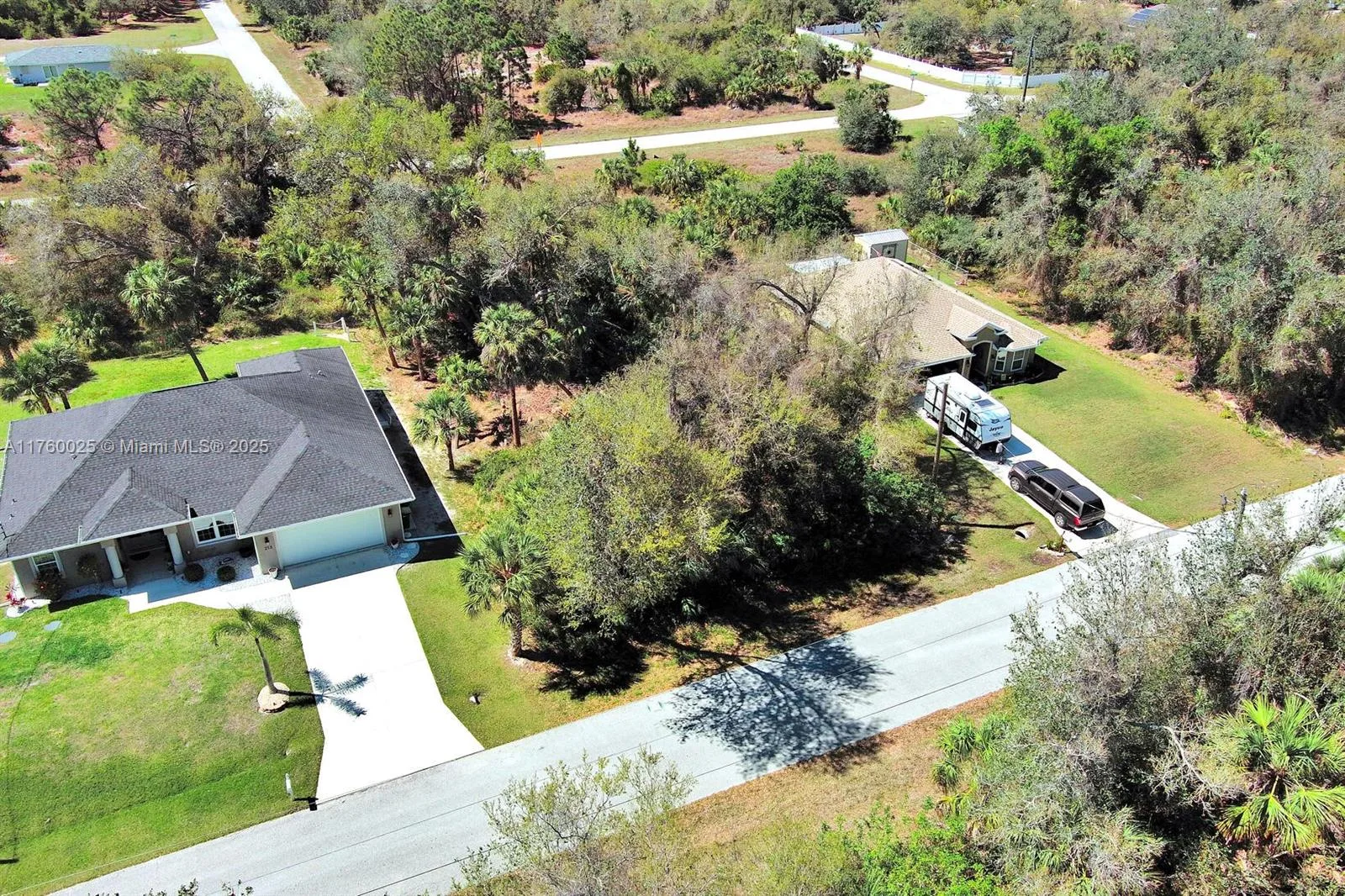 205 Ferdon Cir, Port Charlotte, FL 33954 photo 2
