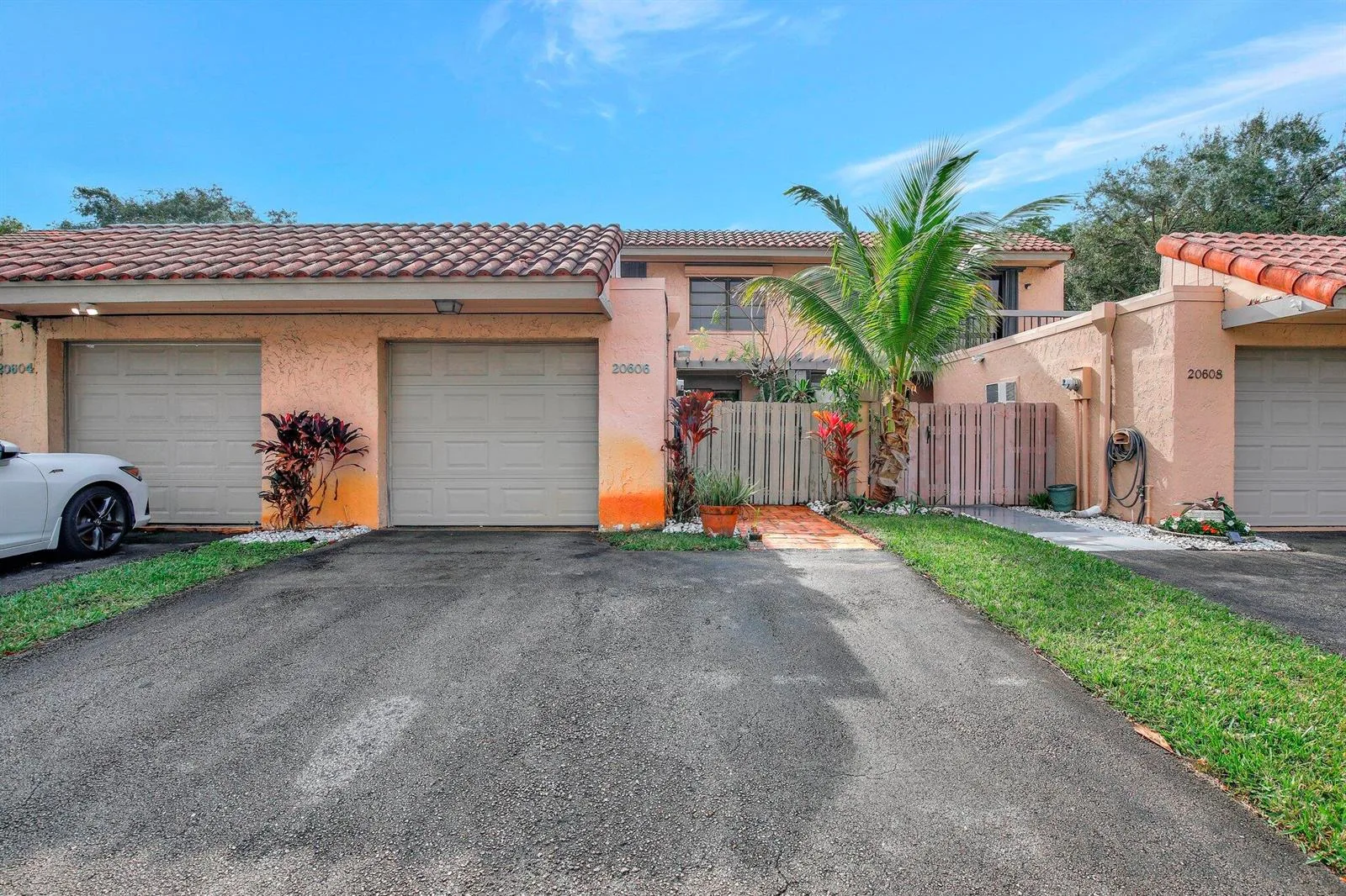 20606 NE 7th Court, Miami, FL 33179
