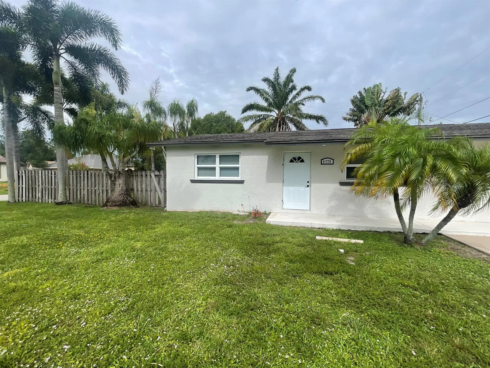 4779 Bonanza Road, Lake Worth, FL 33467