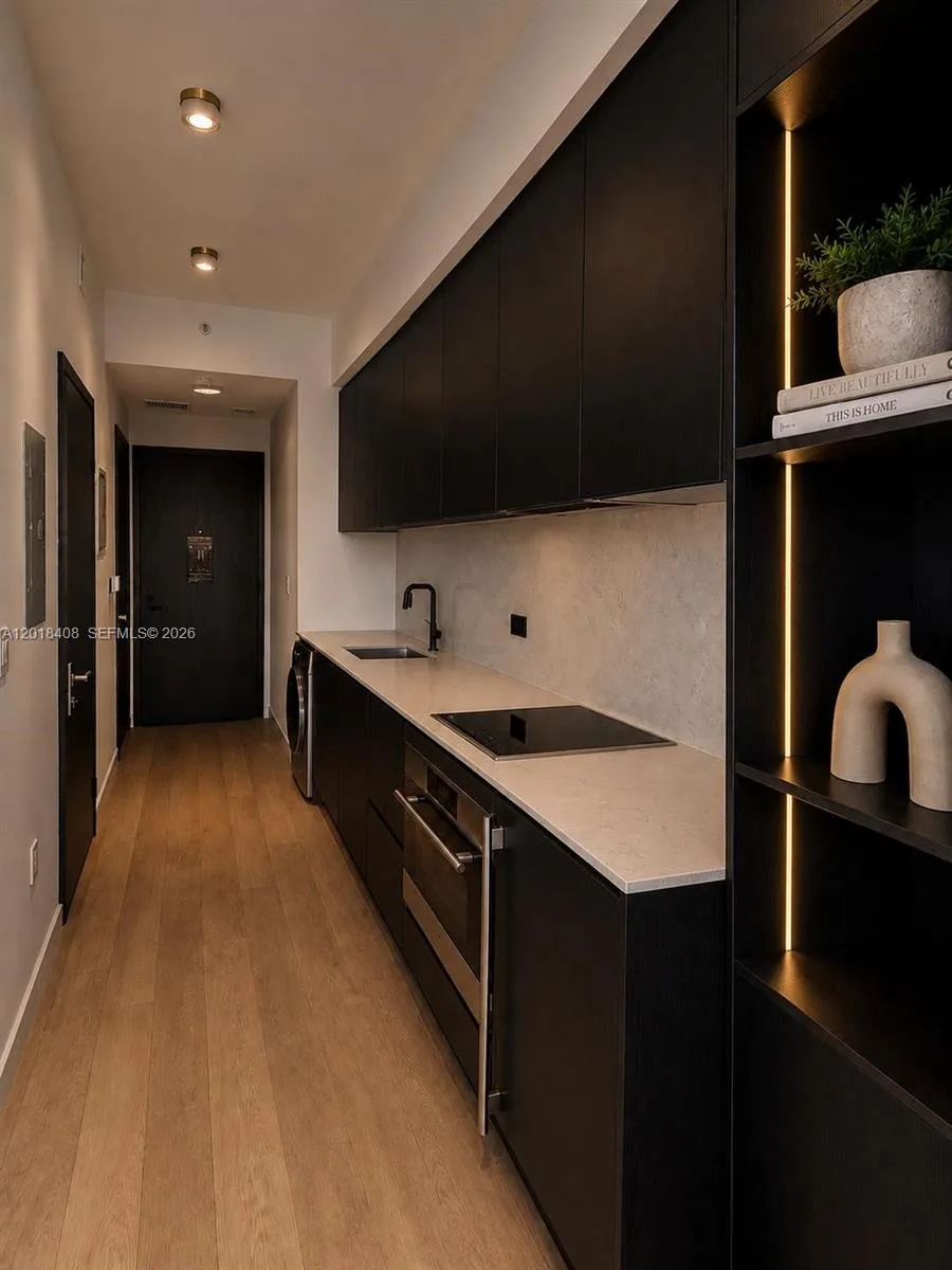 20 NE 11th # 4203A, Miami, FL 33132 photo 3