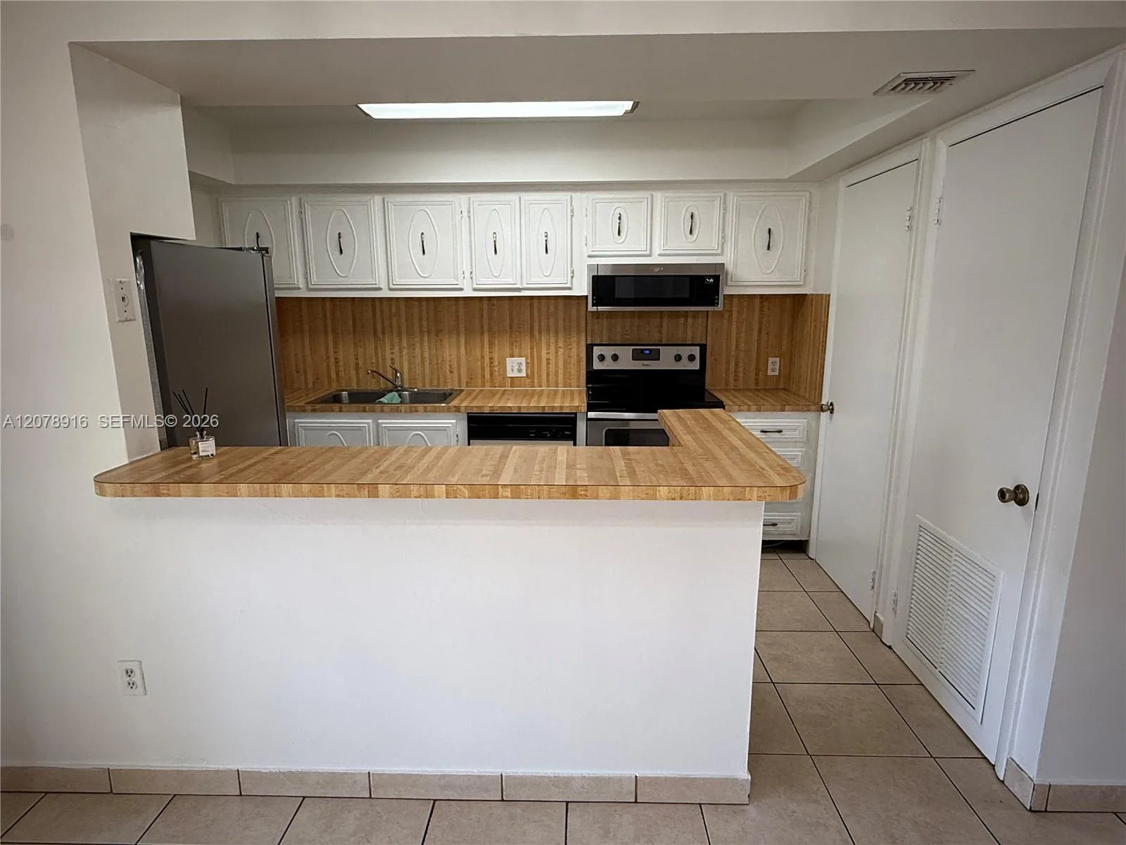 8401 SW 107th Ave # 324E, Miami, FL 33173 — zdjęcie 5
