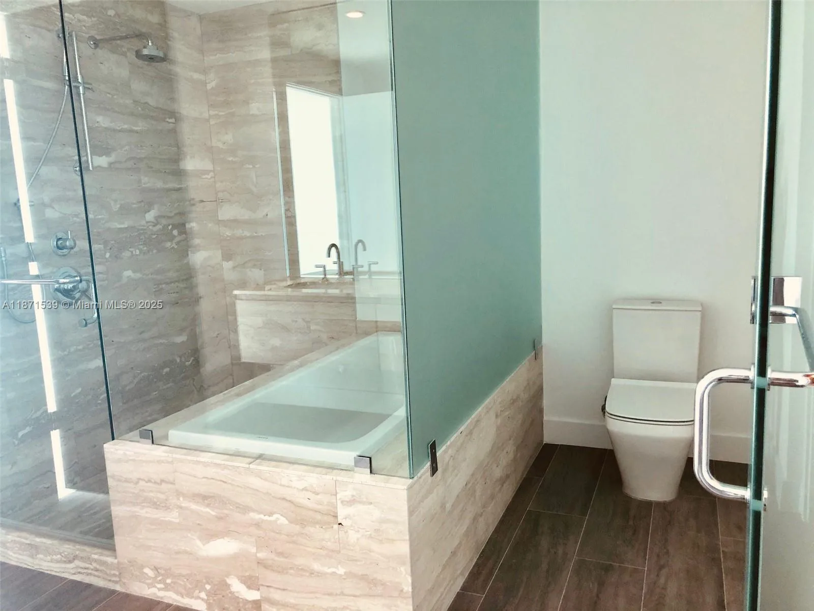 2900 NE 7th Ave # 2404, Miami, FL 33137 photo 12
