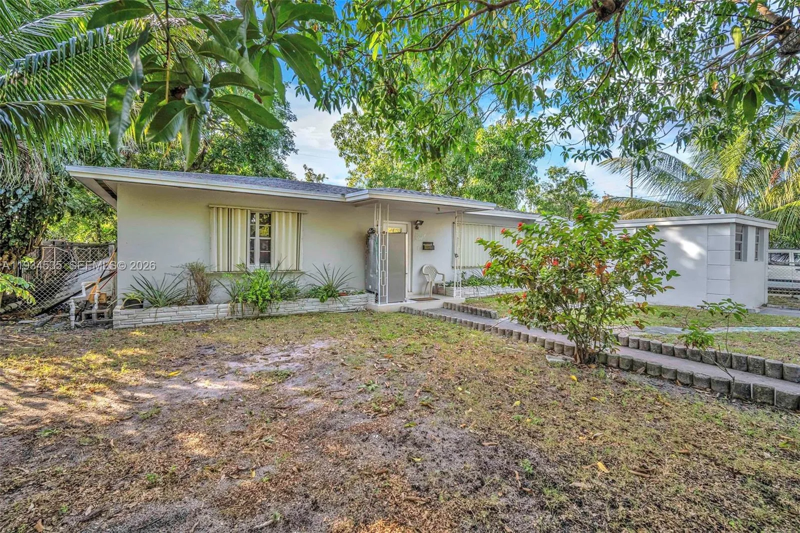 16234 NE 9th Ct, North Miami Beach, FL 33162