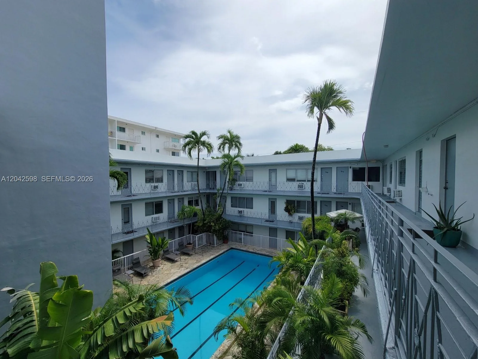 835 Lenox Ave # 102, Miami Beach, FL 33139