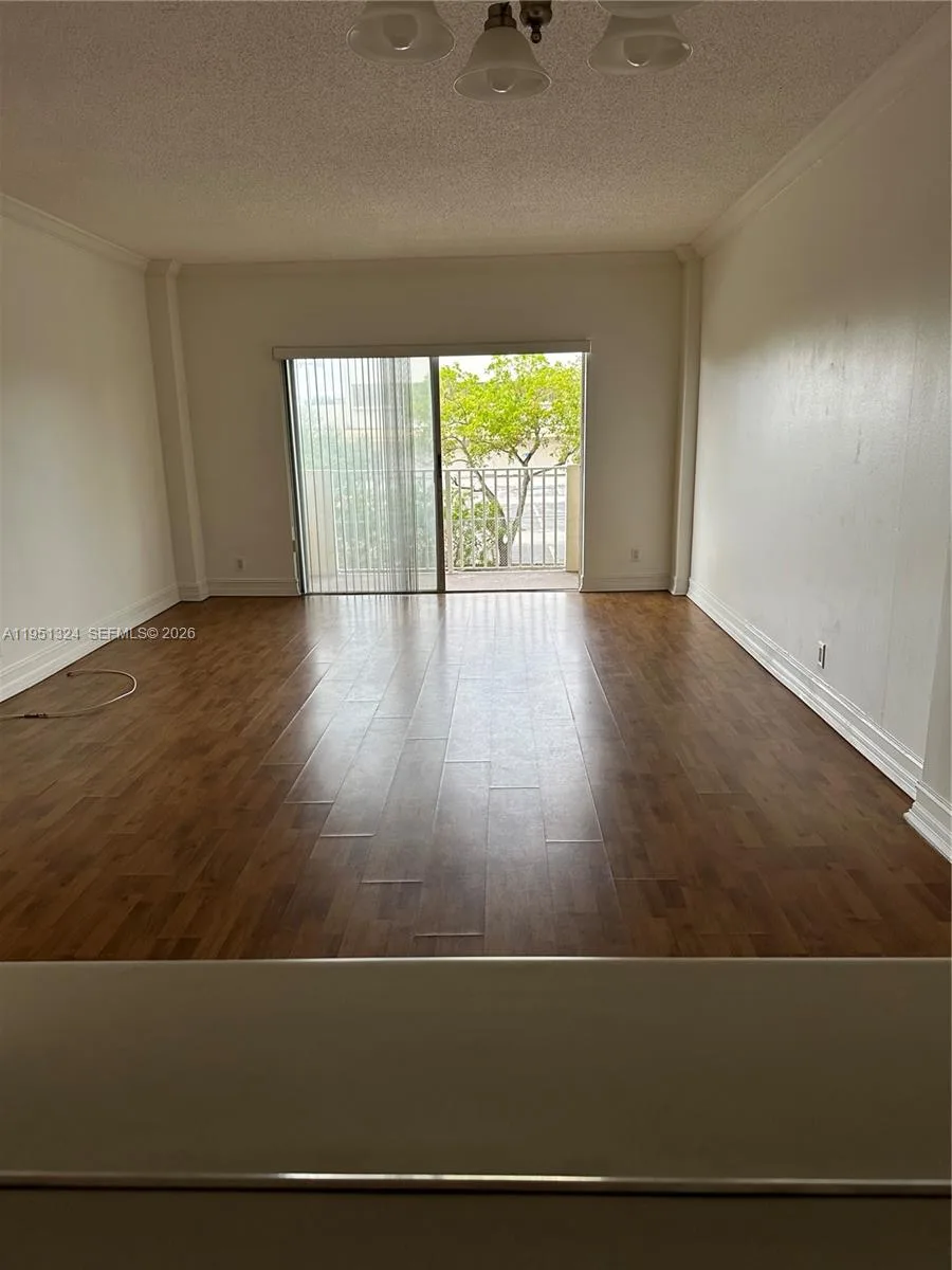 1455 N Treasure Dr # 2C, North Bay Village, FL 33141