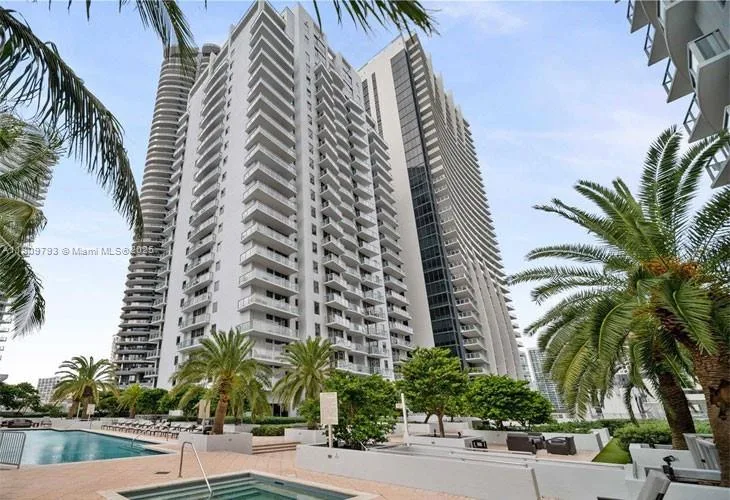 1060 Brickell Ave # 1701, Miami, FL 33131 photo 12