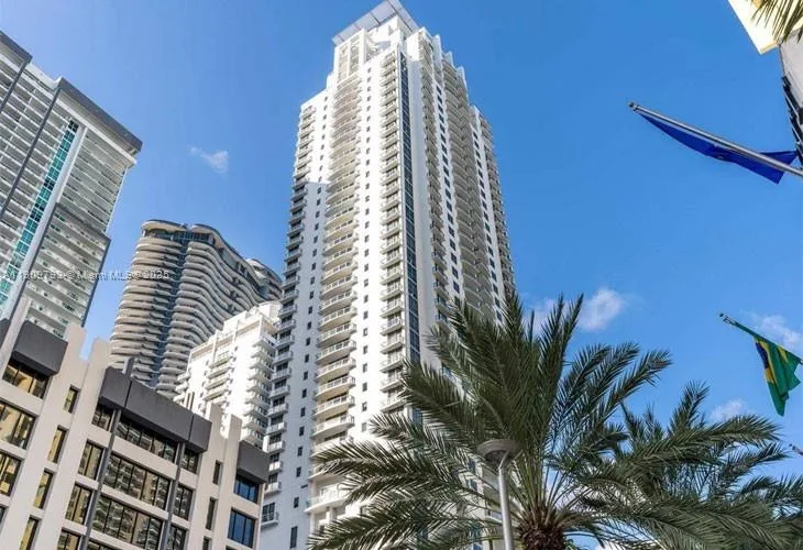 1060 Brickell Ave # 1701, Miami, FL 33131 photo 8