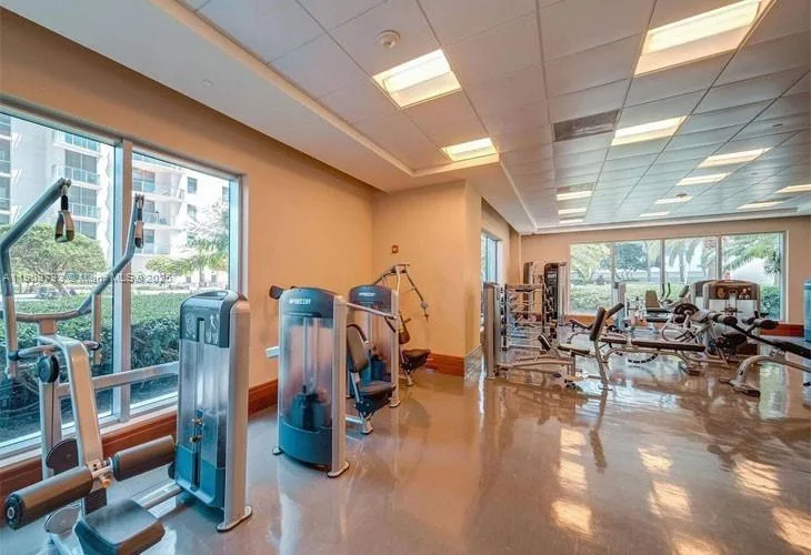 1060 Brickell Ave # 1701, Miami, FL 33131 photo 9