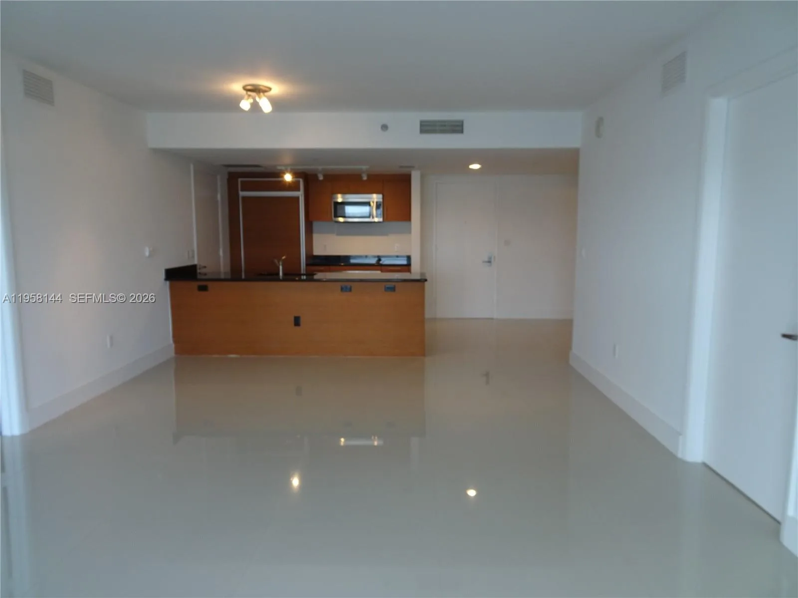 50 Biscayne Blvd # 2206, Miami, FL 33132 photo 11
