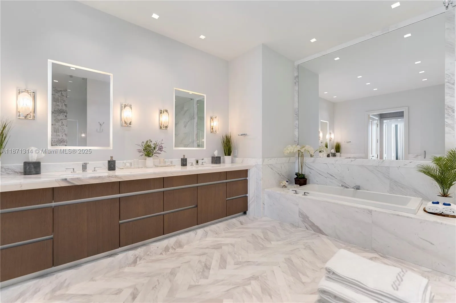 2811 S Bayshore Dr # 18A+B, Coconut Grove, FL 33133 photo 7