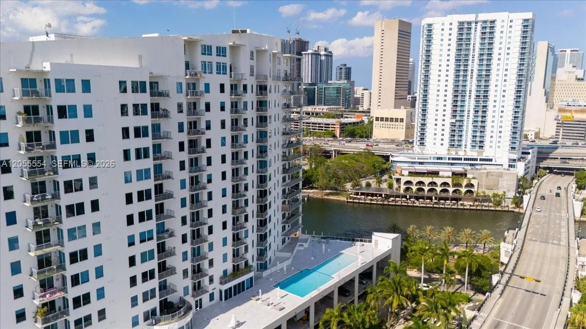 10 SW South River Dr # 806, Miami, FL 33130 photo 4