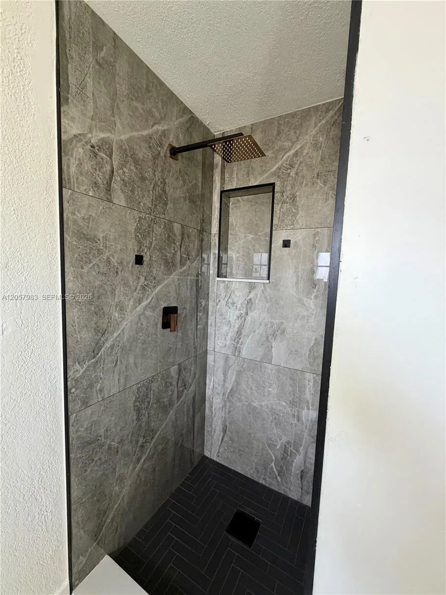 19730 NW 3rd Ct, Miami Gardens, FL 33169 photo 10
