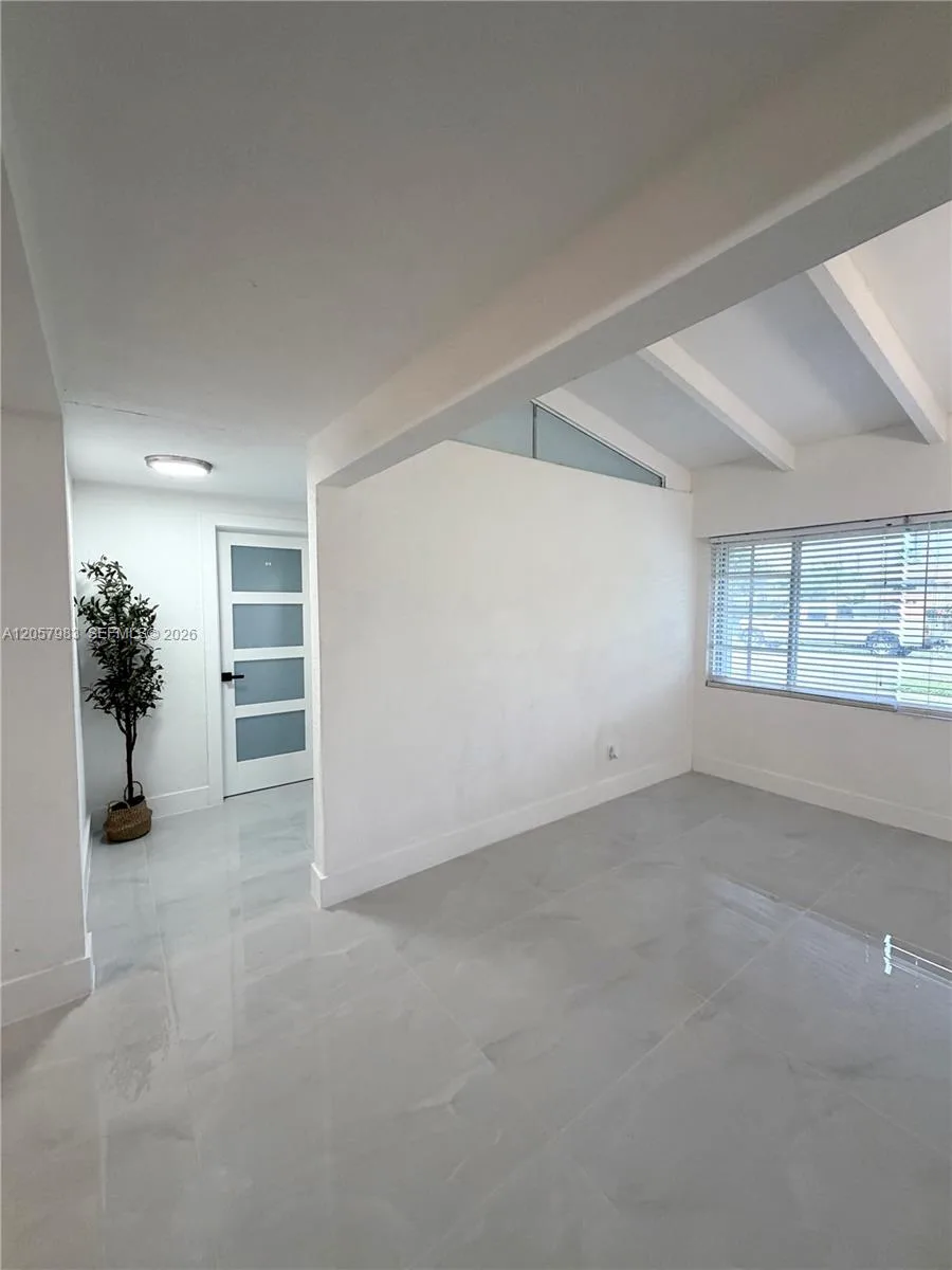 19730 NW 3rd Ct, Miami Gardens, FL 33169 photo 7
