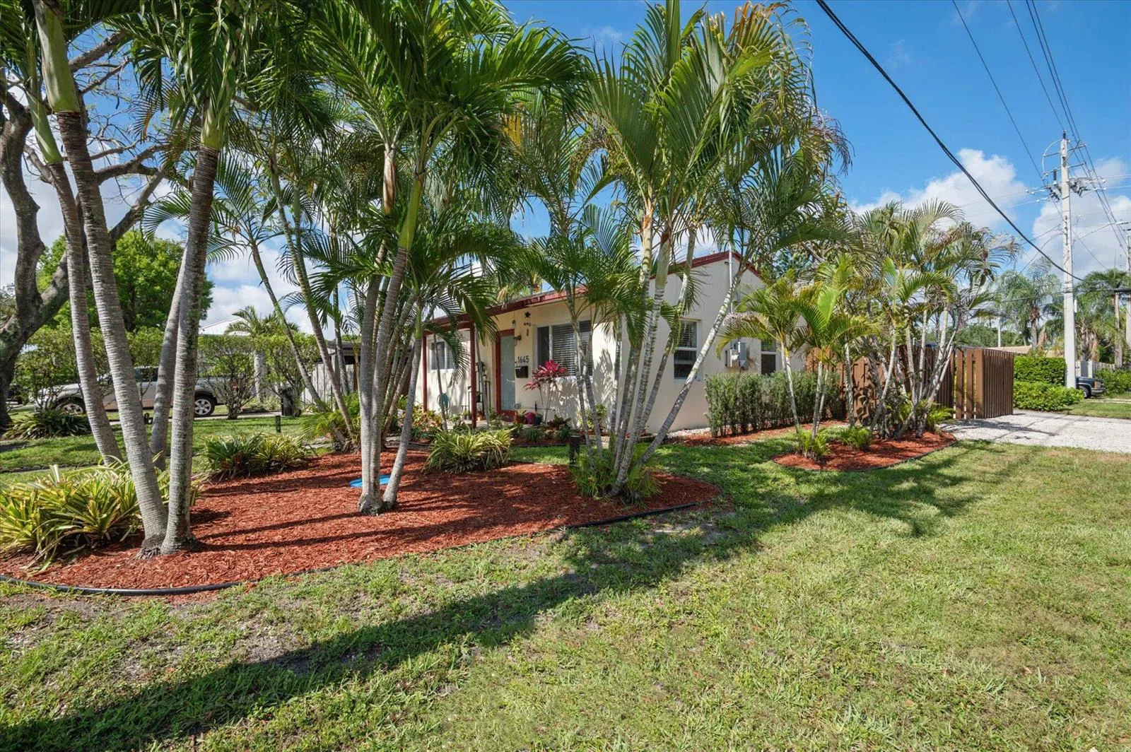 1645 NE 16th Avenue, Fort Lauderdale, FL 33305
