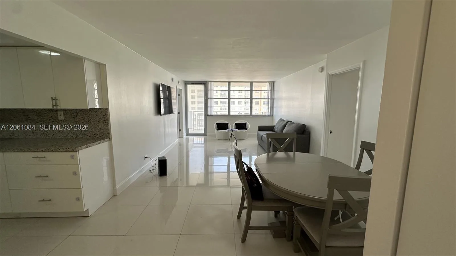 250 174th St # 1808, Sunny Isles Beach, FL 33160 photo 10