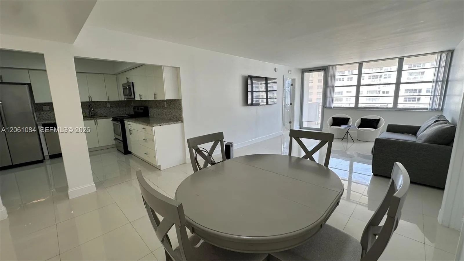 250 174th St # 1808, Sunny Isles Beach, FL 33160 photo 11