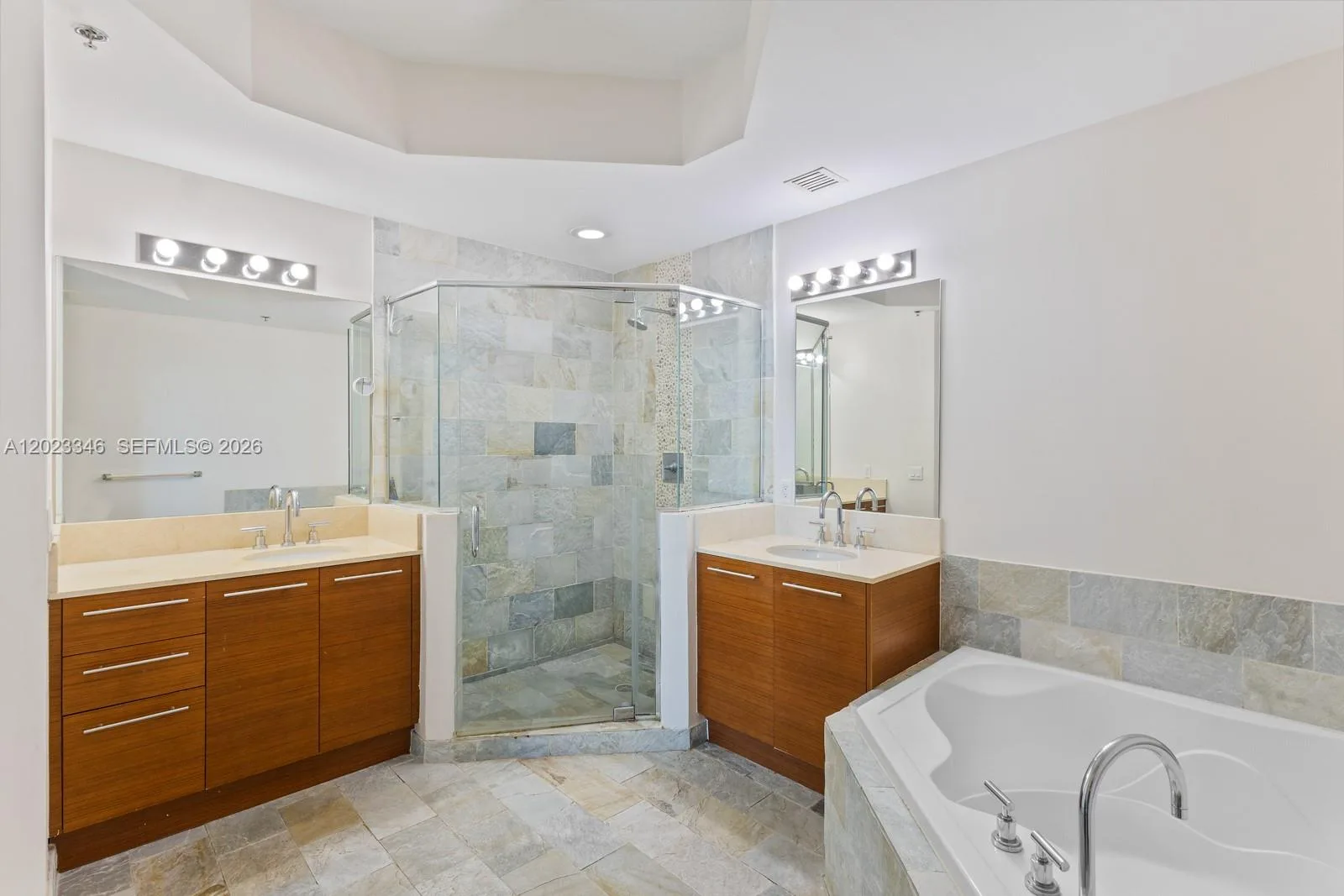 2641 N Flamingo Rd # 2408N, Sunrise, FL 33323 photo 7