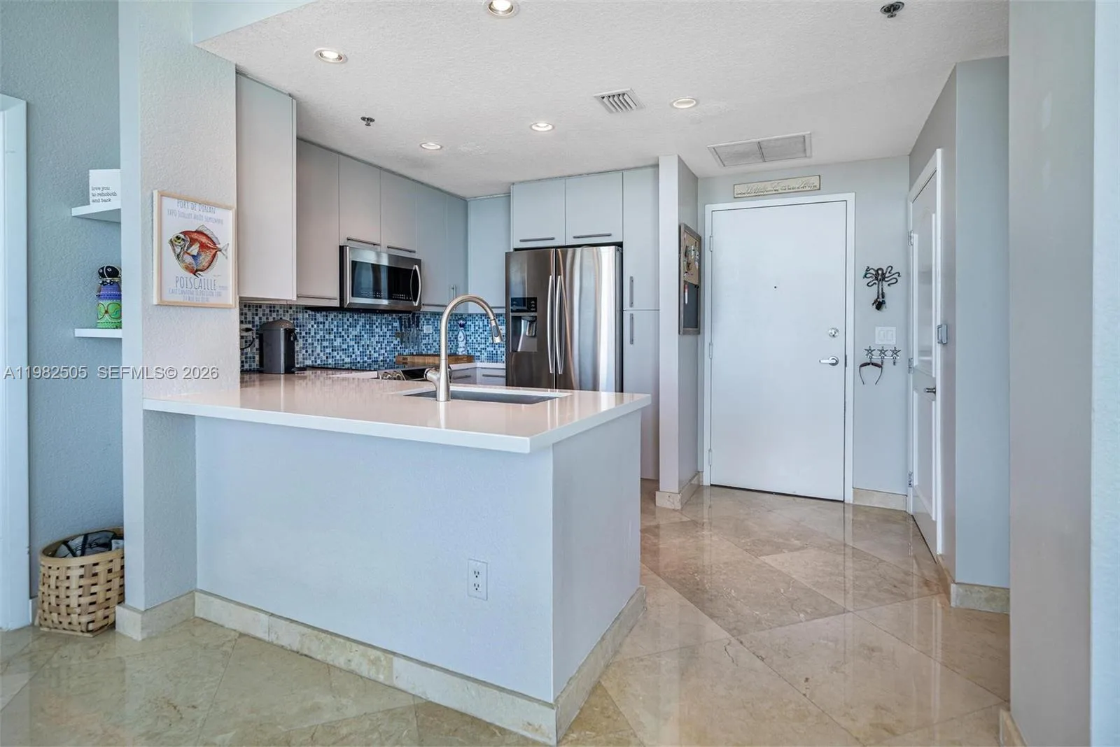 6515 Collins Ave # 1507, Miami Beach, FL 33141 photo 8
