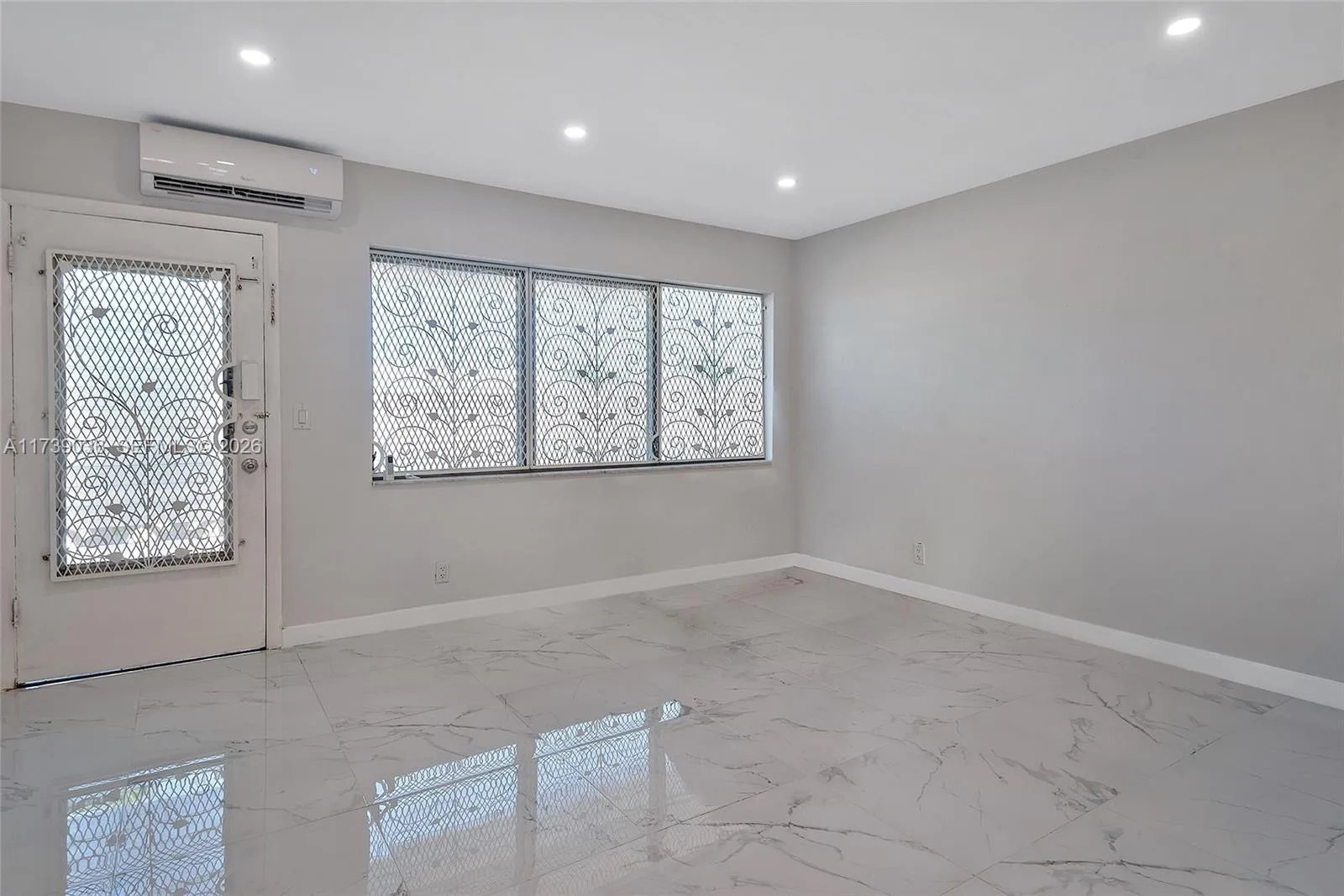820 SW 11th Ave # 14B, Hallandale Beach, FL 33009 photo 13
