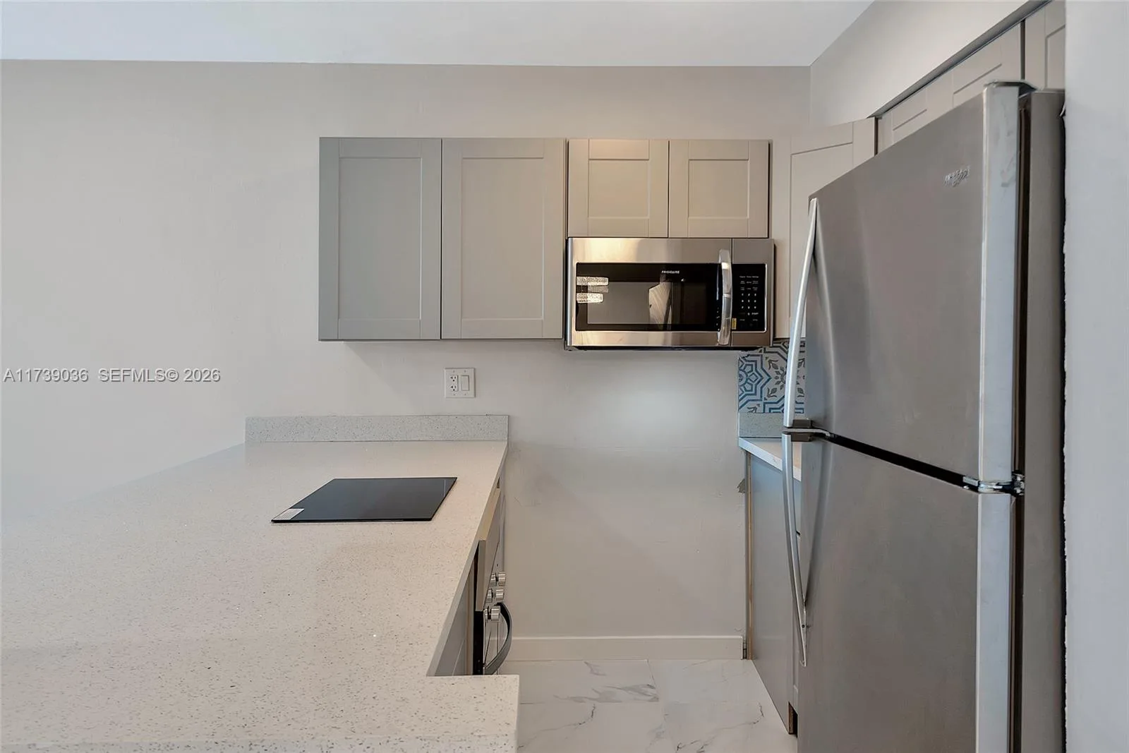 820 SW 11th Ave # 14B, Hallandale Beach, FL 33009 photo 4