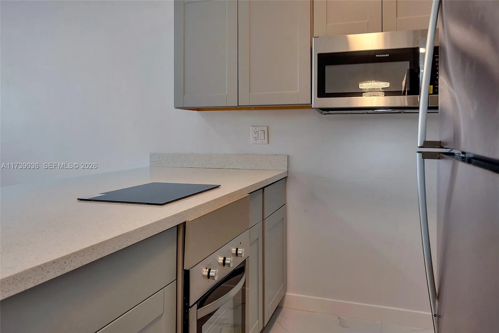 820 SW 11th Ave # 14B, Hallandale Beach, FL 33009 photo 6