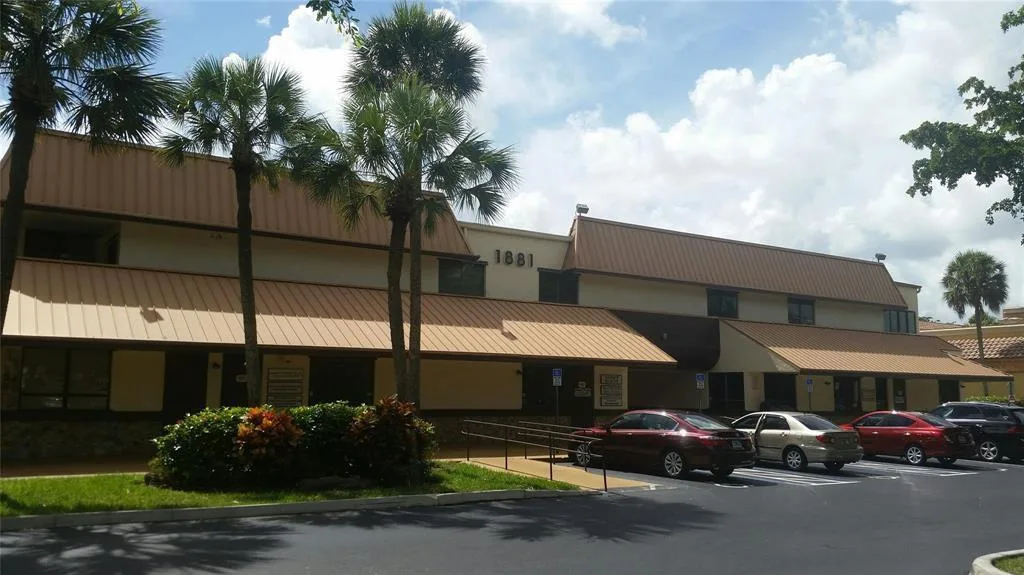 1881 N University Drive # 204, Coral Springs, FL 33071