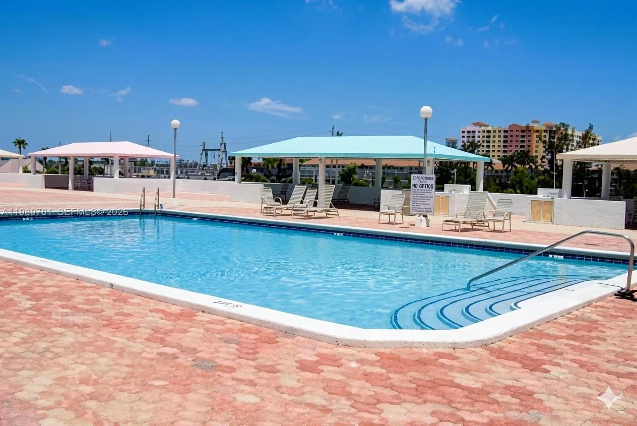 2851 NE 183rd St # 905E, Aventura, FL 33160