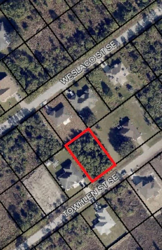 1061 SE Towhlen Street, Palm Bay, FL 32909