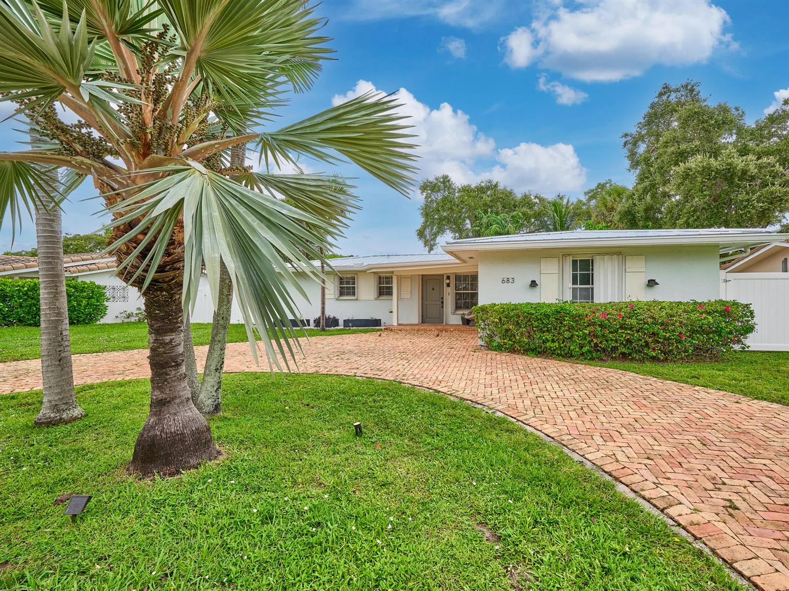 683 SW 2ND Street, Boca Raton, FL 33486 photo 7