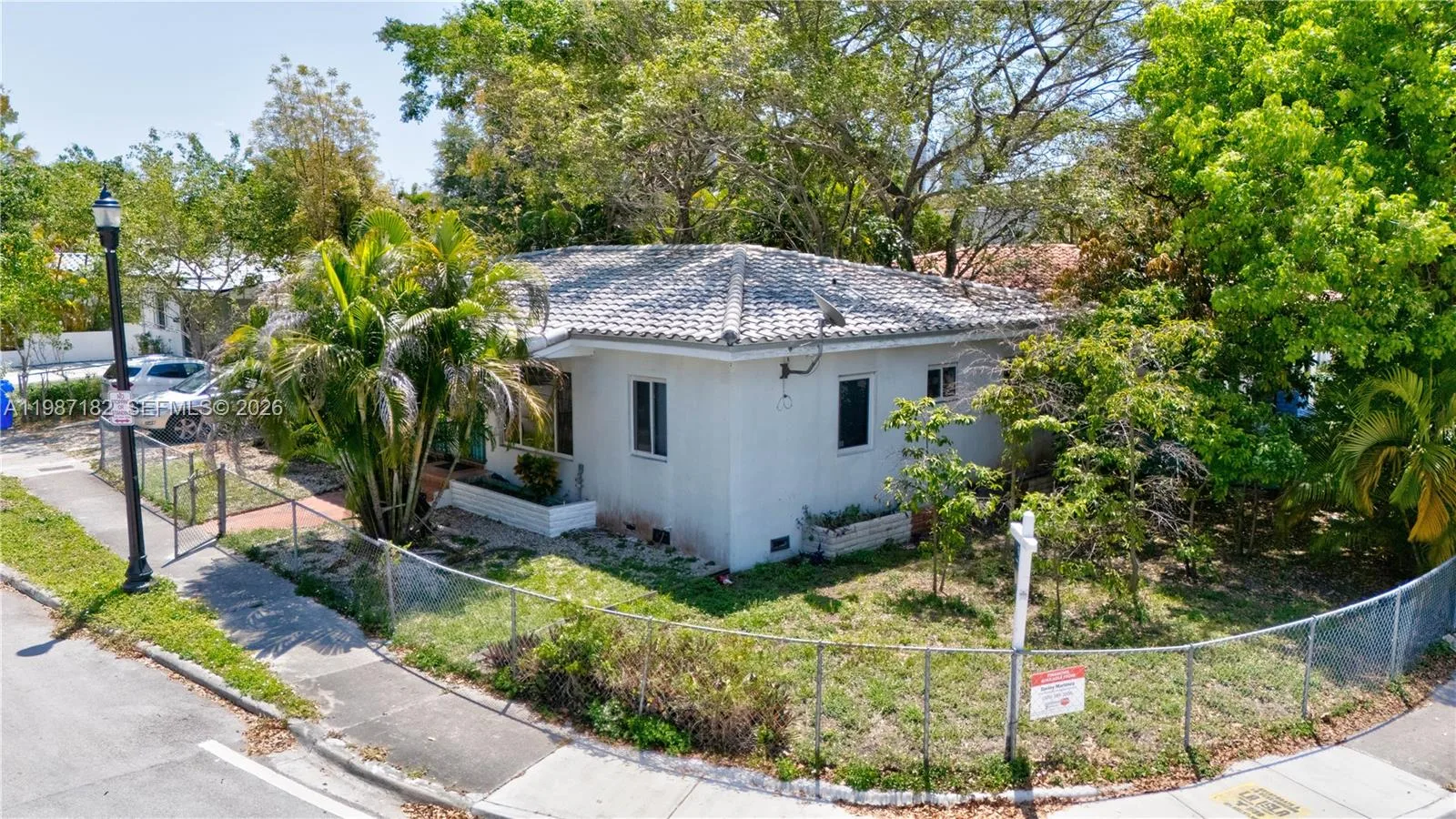 2 NE 45th St, Miami, FL 33137 photo 7