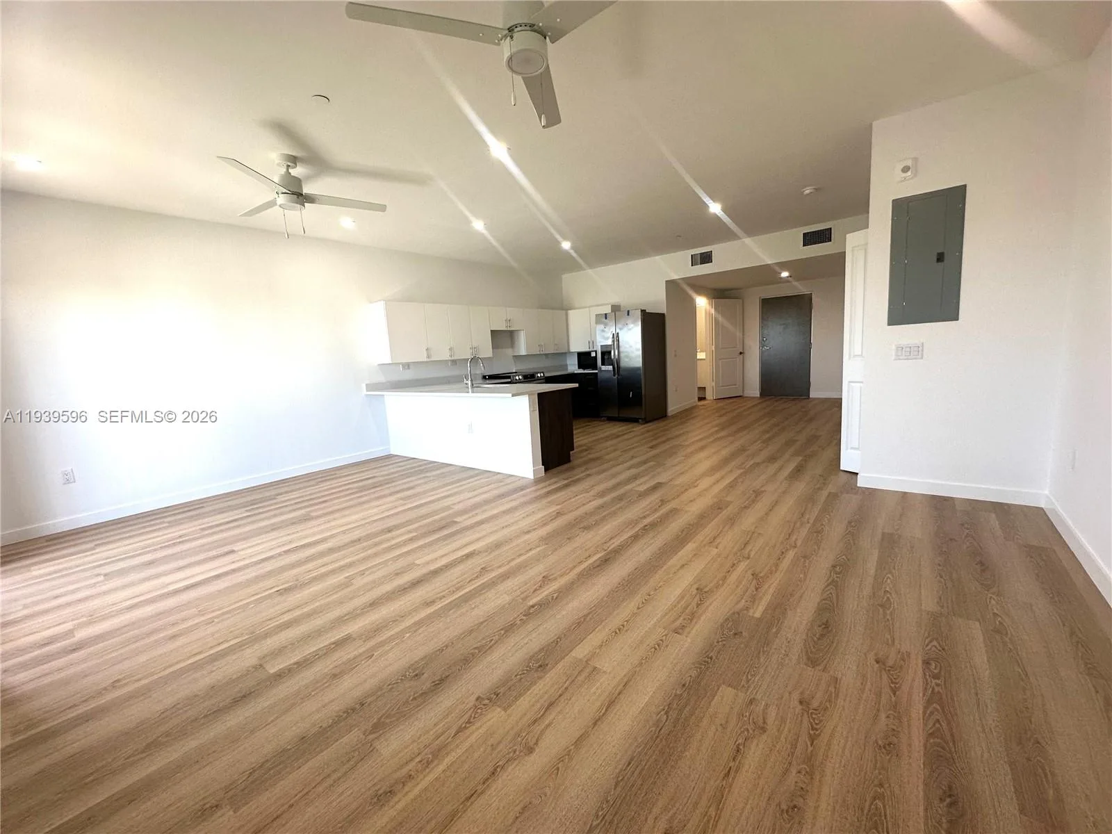 20 NE 19th Ave # PH08, Pompano Beach, FL 33060 photo 5
