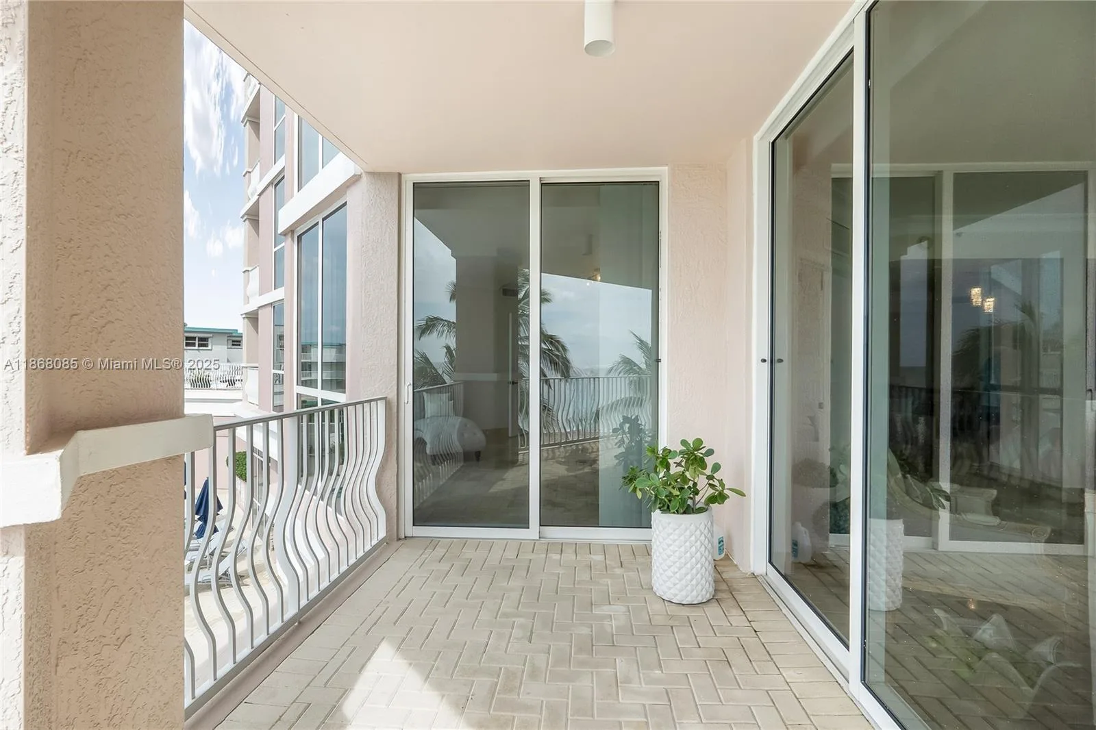 1460 S Ocean Blvd # 304, Lauderdale By The Sea, FL 33062 photo 11