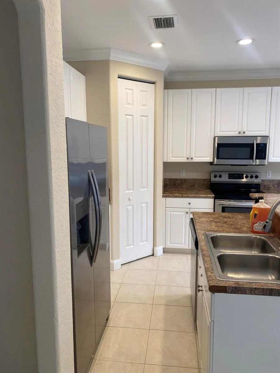 4353 Legacy Court, Delray Beach, FL 33445 photo 5