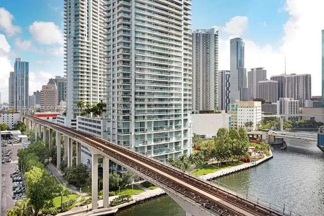 690 SW 1st Ct # 1506, Miami, FL 33130