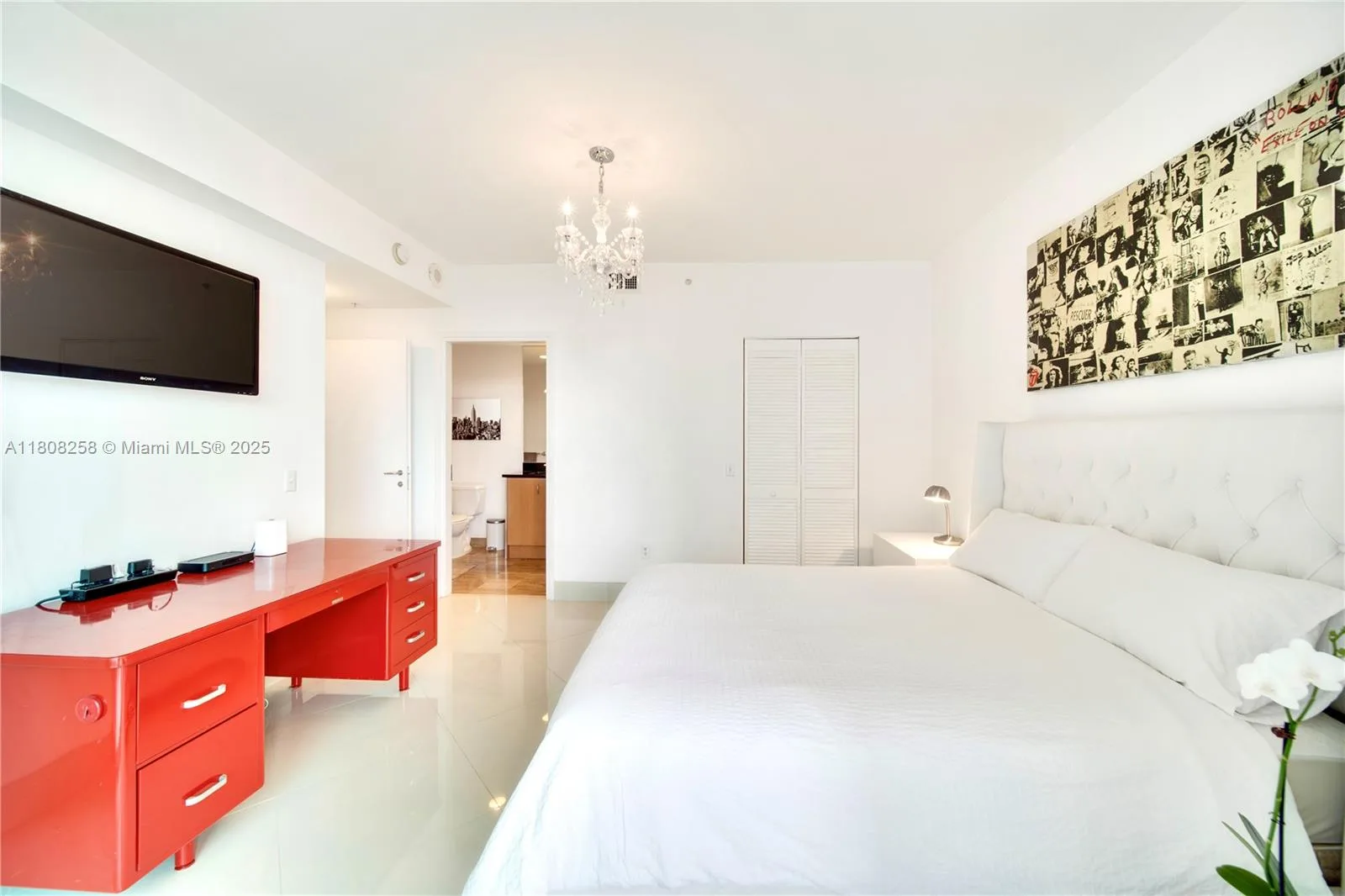 300 S Biscayne Blvd # T-3605, Miami, FL 33131 photo 9