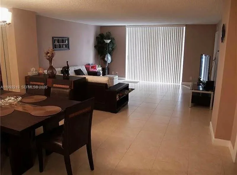 1865 S Ocean Dr # 2B, Hallandale Beach, FL 33009 photo 4
