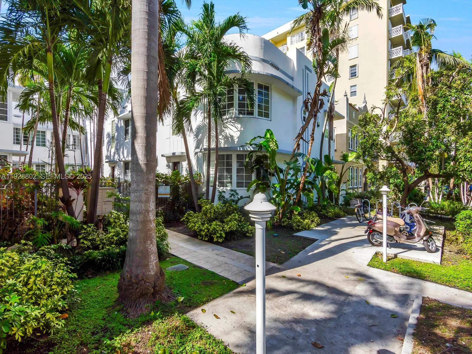 1000 Meridian Ave # 15, Miami Beach, FL 33139