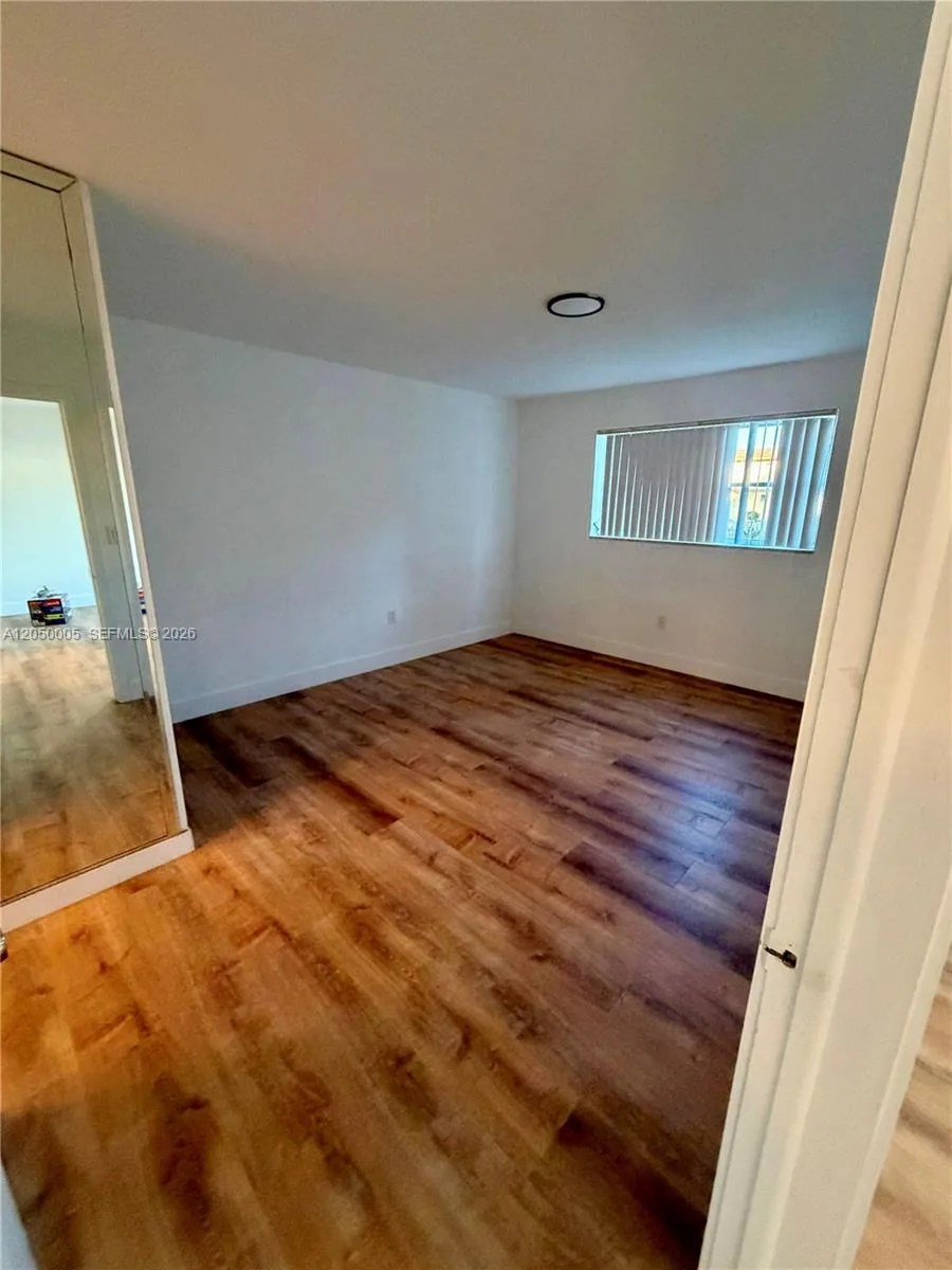 20200 NE 27th Ct # 6, Aventura, FL 33180 photo 4