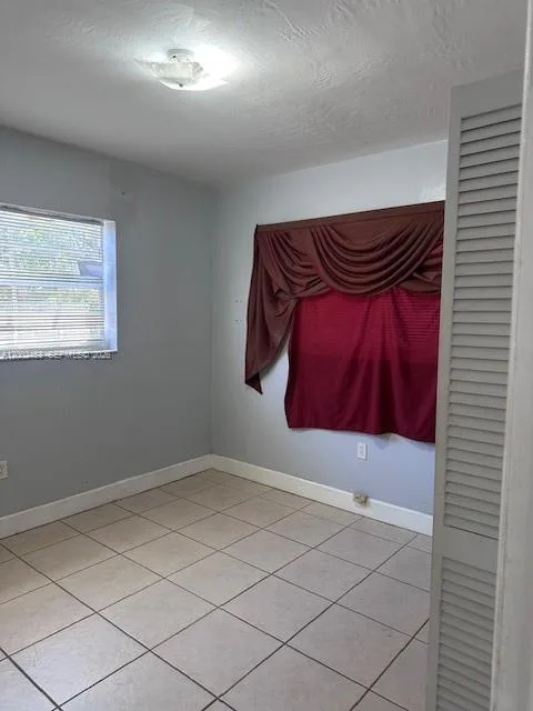 3725 NW 23rd Ave # 2, Miami, FL 33142 photo 4
