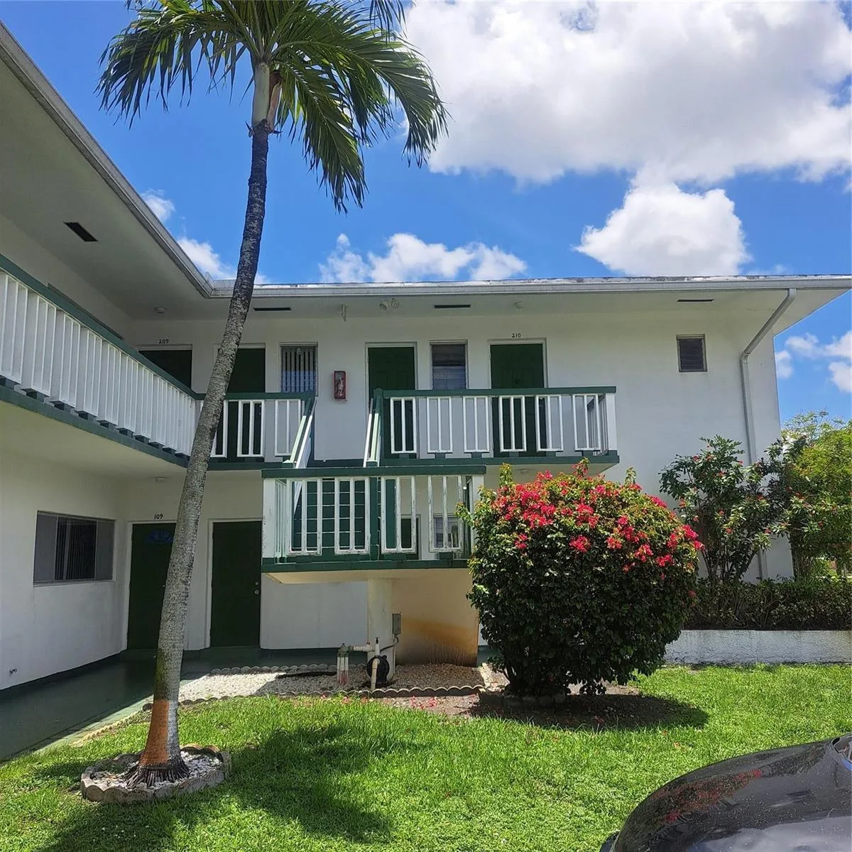 6730 Arbor Drive # 210, Miramar, FL 33023