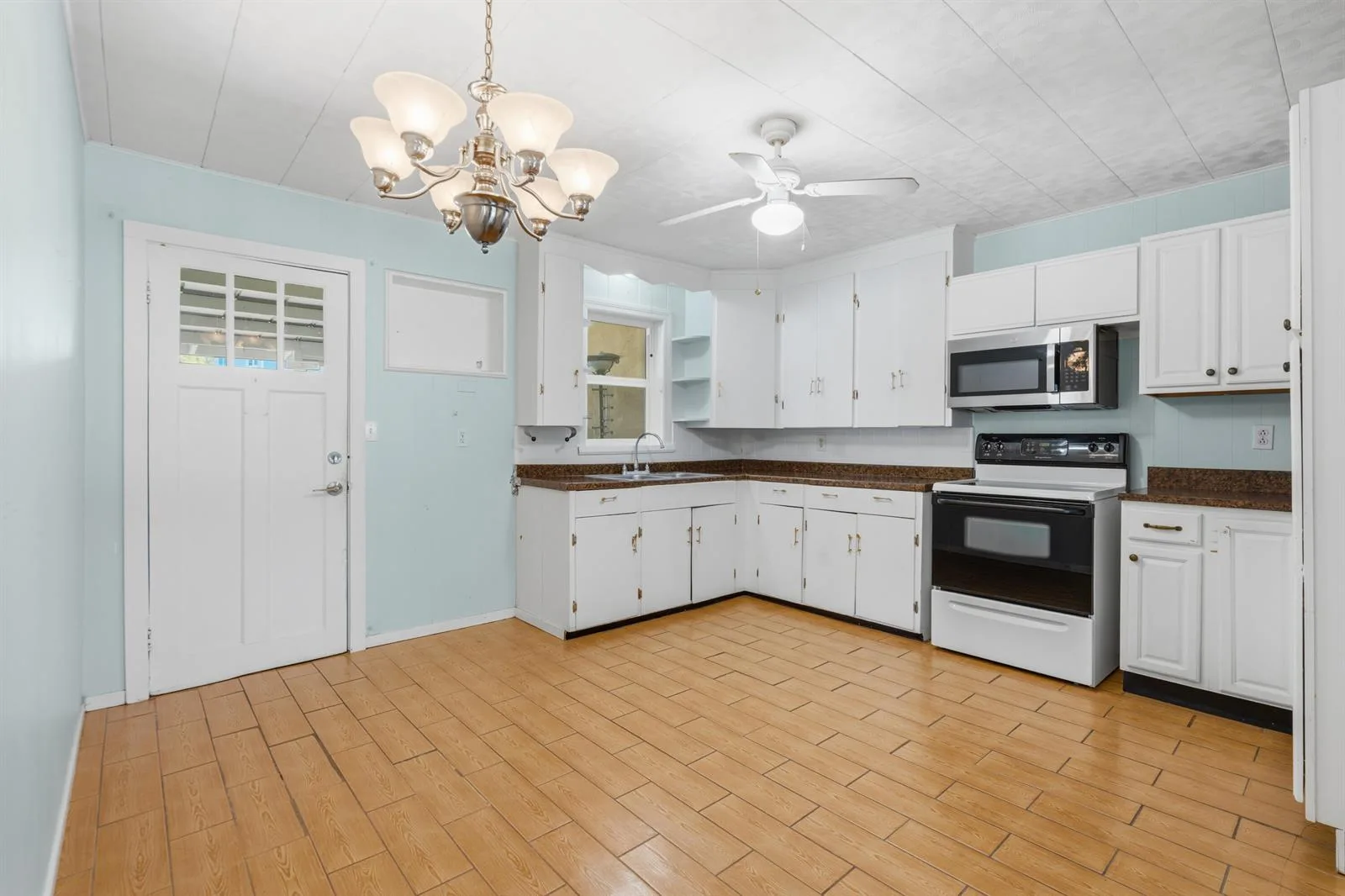 1404 Binney Drive, Fort Pierce, FL 34949 photo 5