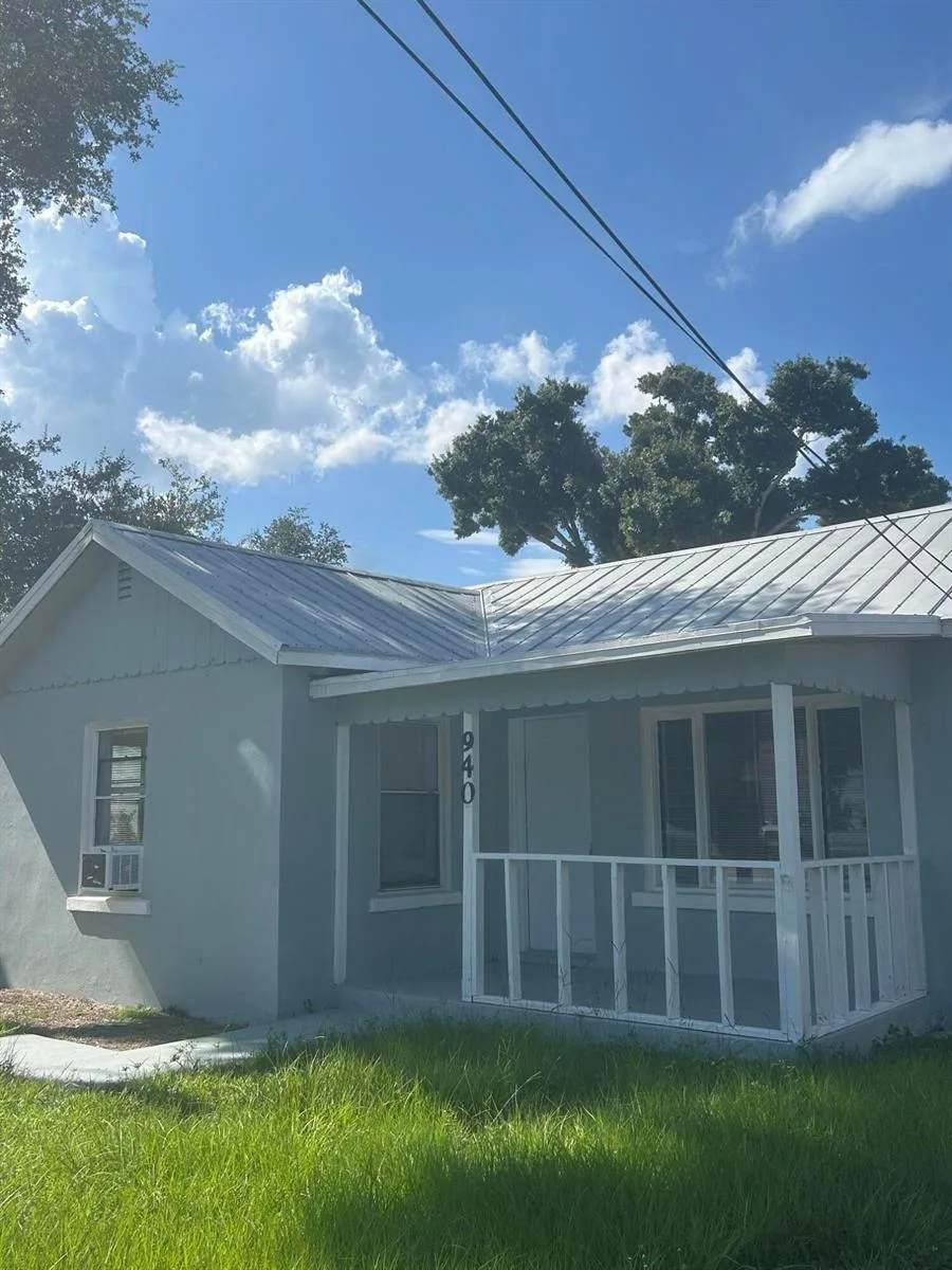 940 19TH Street, Vero Beach, FL 32960