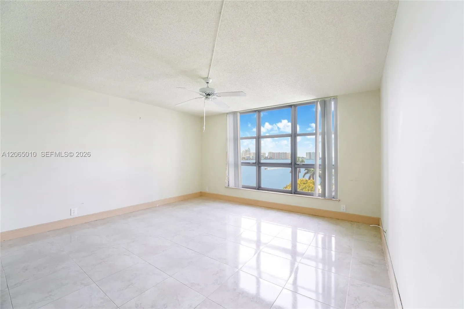 19101 NE 36th Ct # 705, Aventura, FL 33180 photo 12