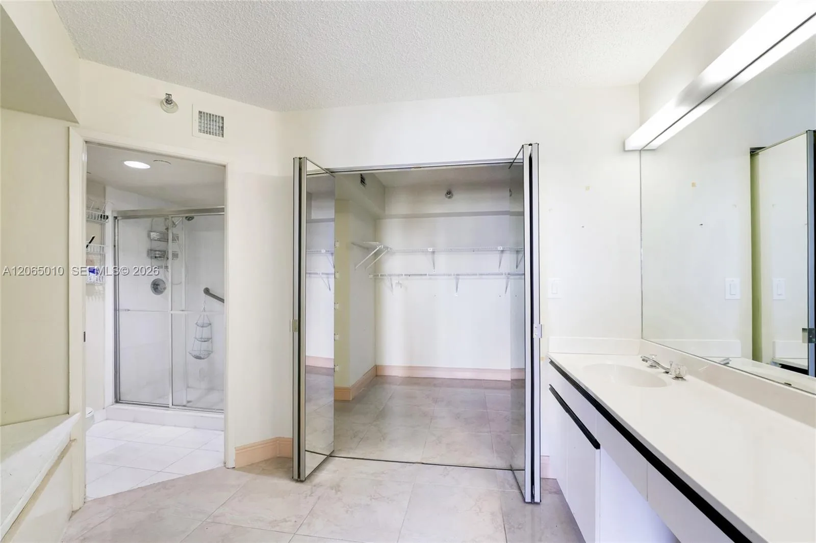 19101 NE 36th Ct # 705, Aventura, FL 33180 photo 8